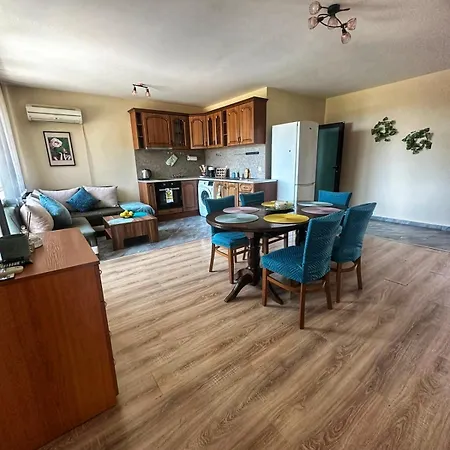 боровата къща Penzion Varna