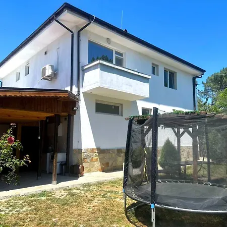 боровата къща Penzion *