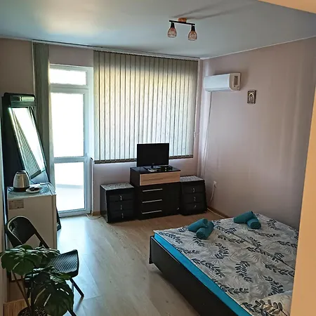 боровата къща Konukevi *