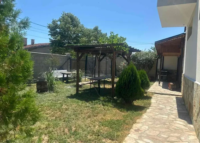 בית הארחה боровата къща