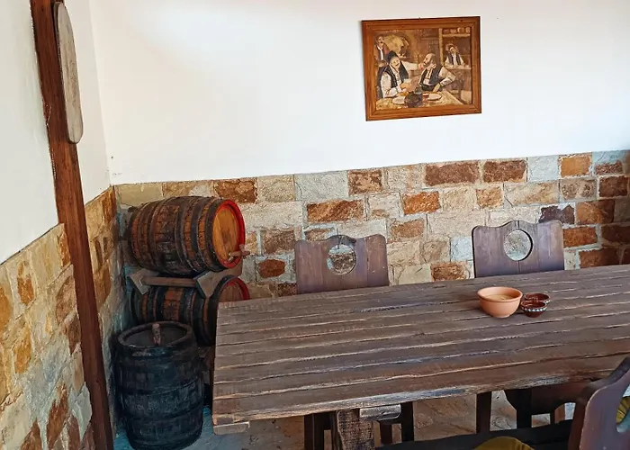 בית הארחה боровата къща *