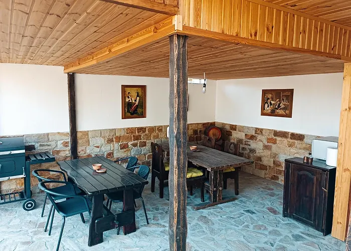 боровата къща *