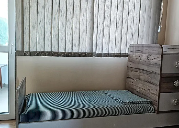 боровата къща Pensionat Varna